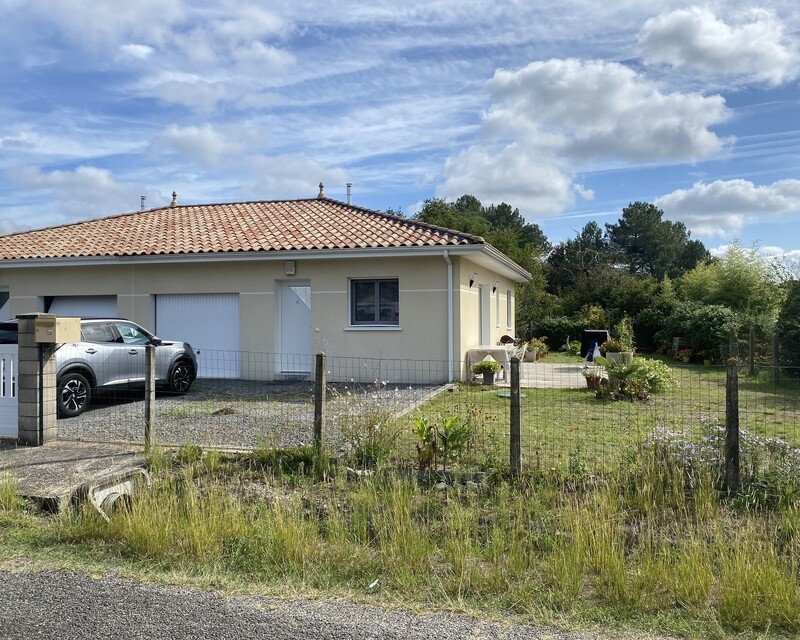 Opportunité d'Investissement - Maison Mitoyenne T3 - Img 4634
