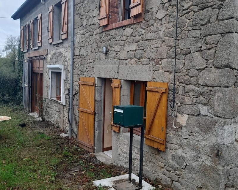 Maison avec terrain et dépendance - 20231030 161430