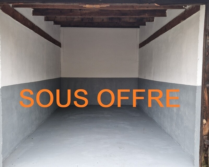 --"Sous Offre"-- Bischwiller - garage fermé en fond de cour - 20231109 090702 1