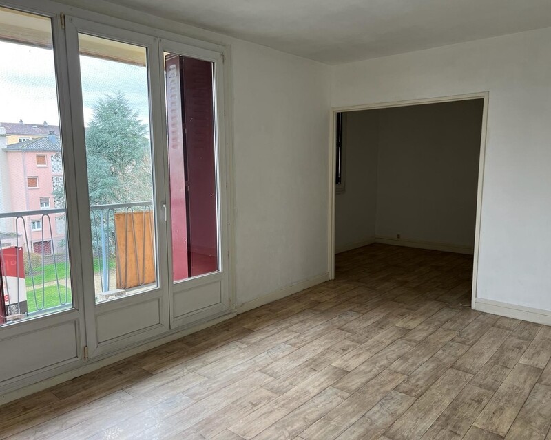 Appartement F4 secteur Follereau - Img-20240211-wa0141