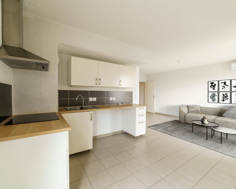 Appartement T3 de 2013 - 63m2 - Rue Jean-Eugene Paillas 13010 - Img 1489