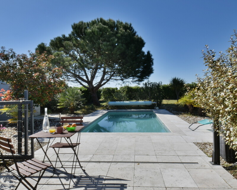Maison 6 pièces de 156 m² avec piscine et grand jardin sur Cérons - Dsc 1611