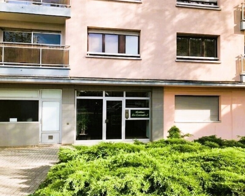 F4 de 88 m² vous offre balcon + cave + garage - Photo entree residence concordes 2  67300 schiltigheim  20240406
