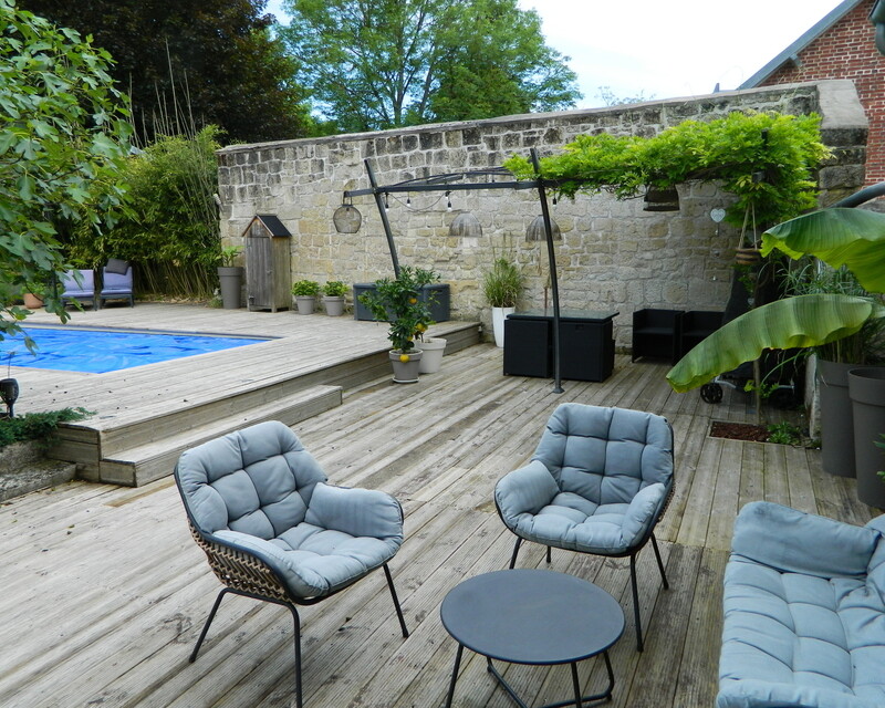 Belle et grande maison avec piscine à Landricourt - Dscn0423