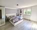 Spacieux et lumineux appartement en rez-de-jardin - 01