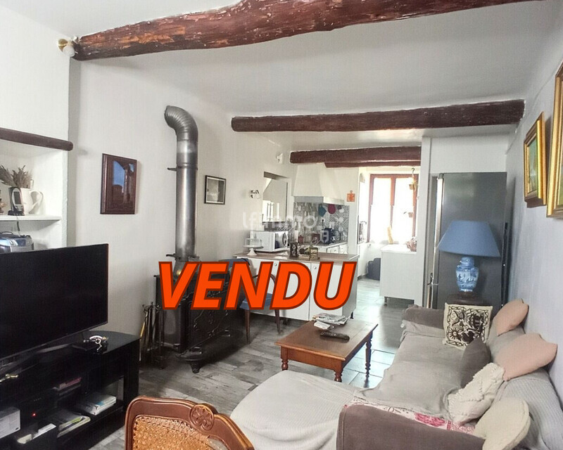 Maison de village 3 chambres + 1 terrasse + 1 garage. - Maison de village 2 