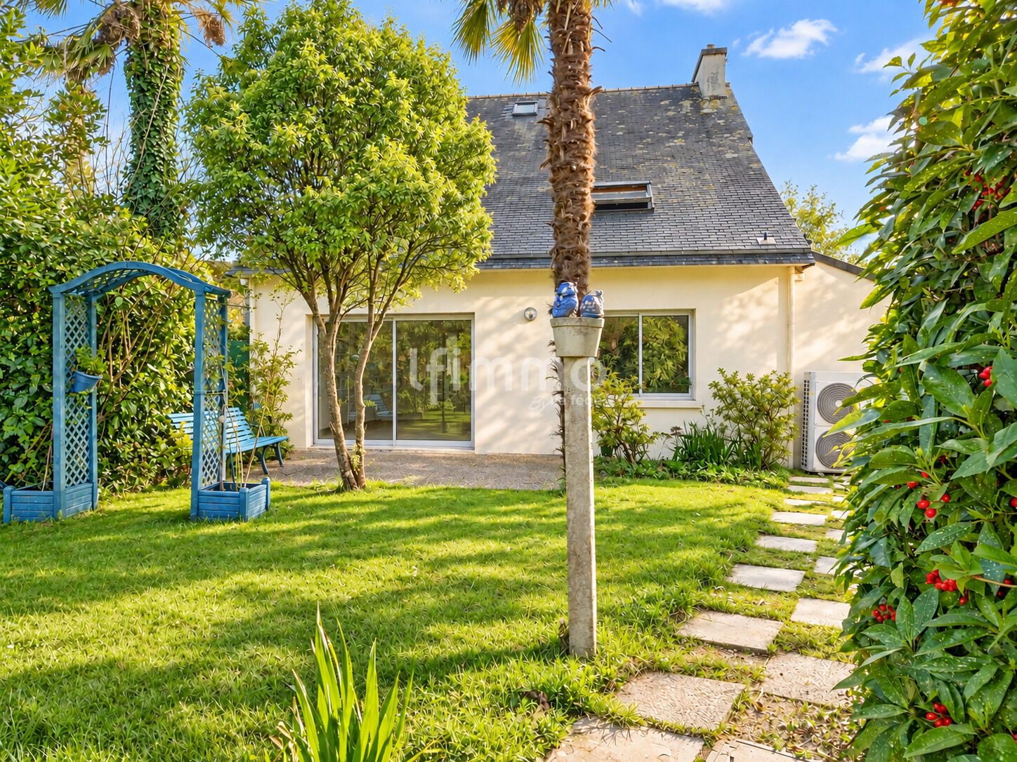 Maison 5 pièces 128 m² · à Dinéault · 128 m² · 159 000 €