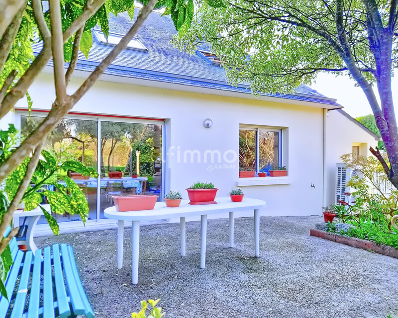 Maison de 5 pièces, 128 m² à Dinéault 29150 - Bodin-dineault 00111