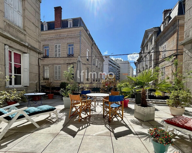 T5 de charme dans un hôtel particulier du XIXᵉ siècle - Capture d écran 2026-03-21 085738