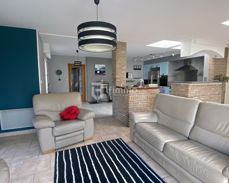 Maison individuelle semi plain-pied de 160m2 - Img 7684