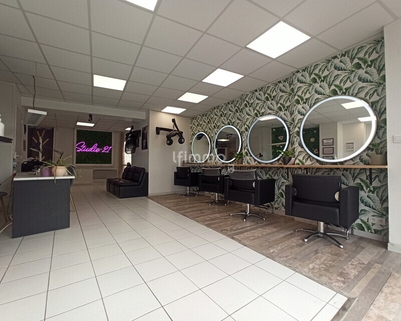 59450 Sin-le-Noble - Fond de commerce - Salon de coiffure  - 1763629216239