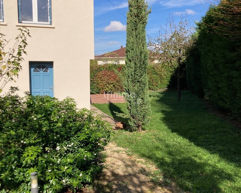 Villa familiale 5 ch,  jardin 765 m² - Img-maisonext1