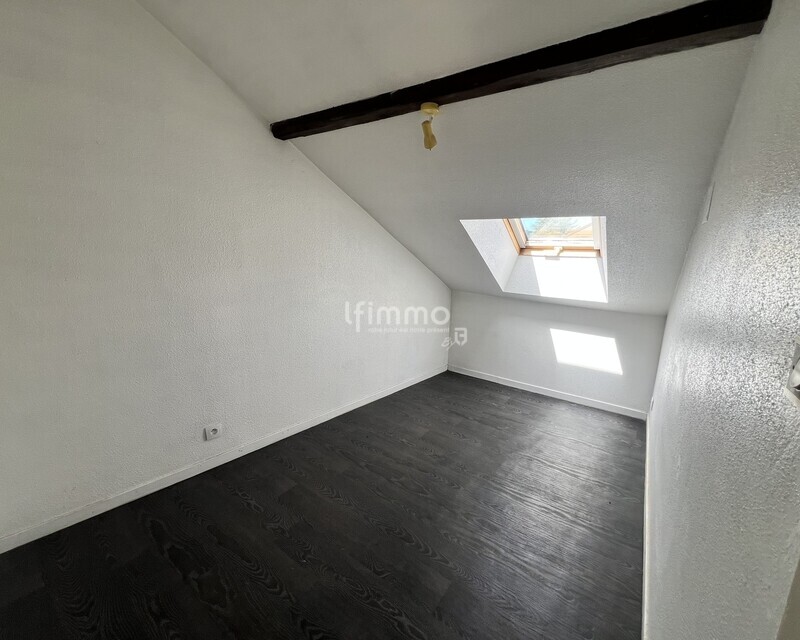 A vendre - Appartement centre-ville Remiremont - Img 1608