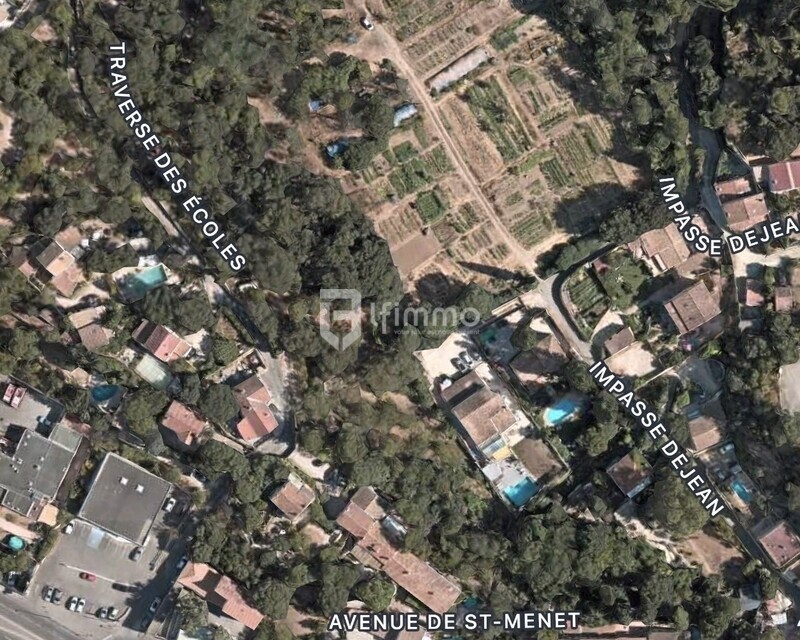 Terrain constructible de 700m2 - St Menet 13011 - Img 2117