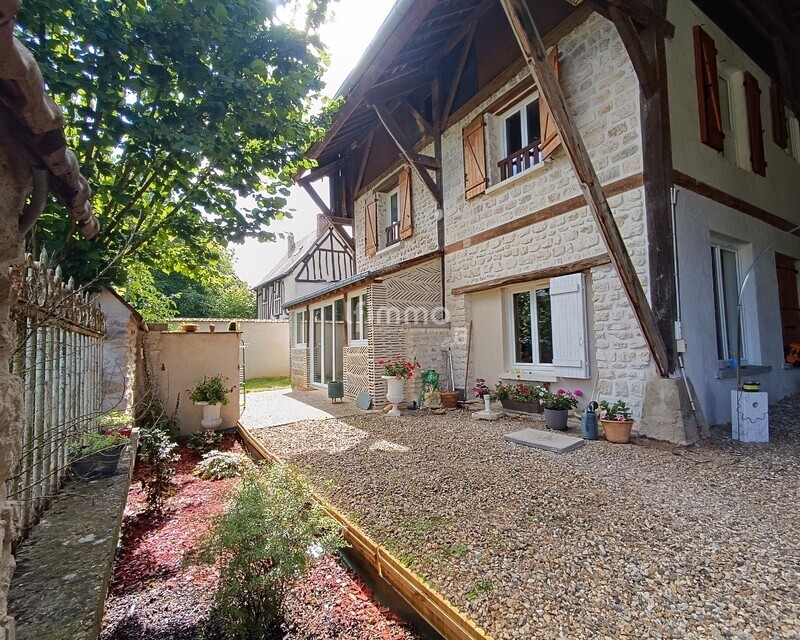 Maison en pierre avec 3chambres  - Img 20250707 172239