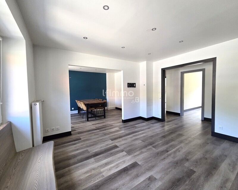 Appartement 2/3 pièces de 81,7m² rénové en 2021 - 20250718 113611