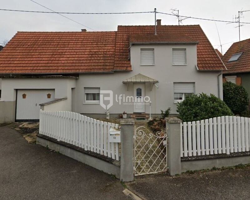Rohrwiller – Maison 4 pièces 98m² environs, garage, grange et jardin. - Maison