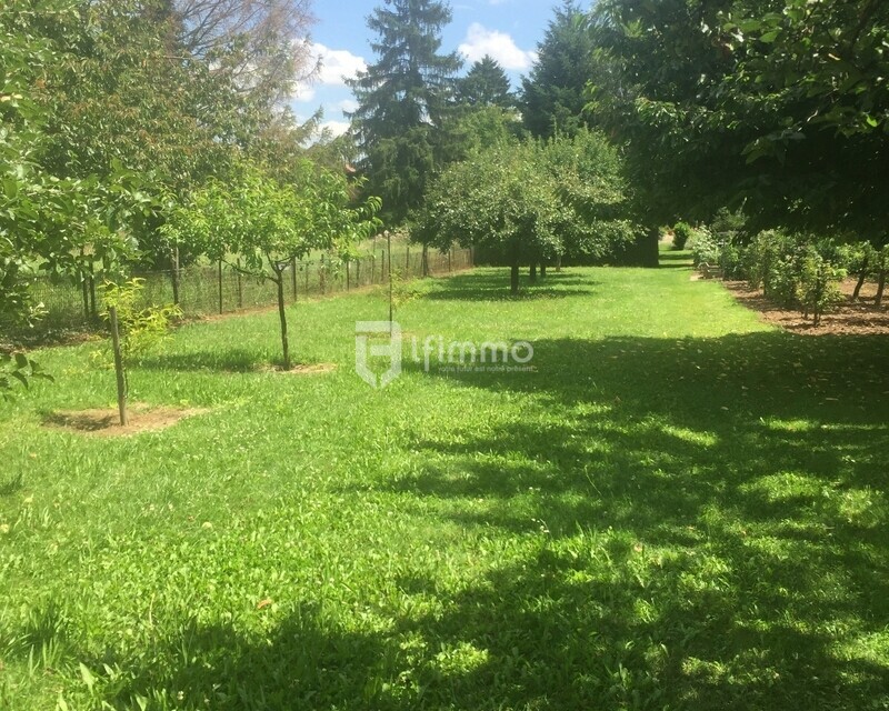 Terrain de loisirs de 2 494m² - F73135a2-5c5d-4e01-ab30-bb6844b32e92