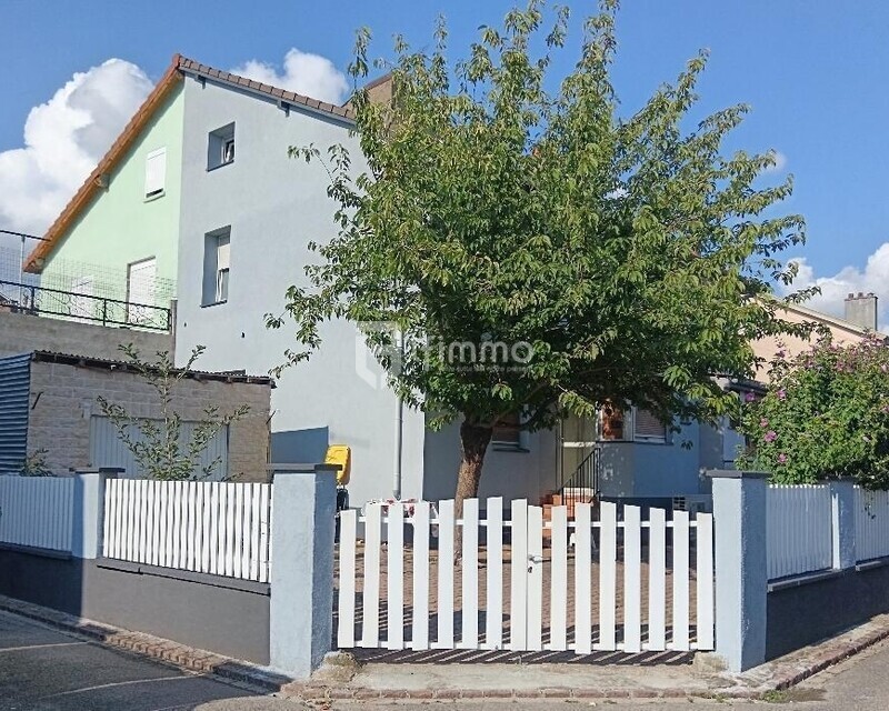 Location Maison 105 m2  - Maison pas des corbeaux