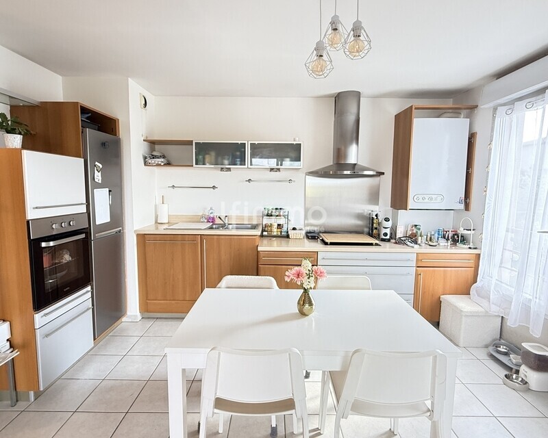 T3 70m² + garage + parking et vue ! - Cuisine séjour 26 m²