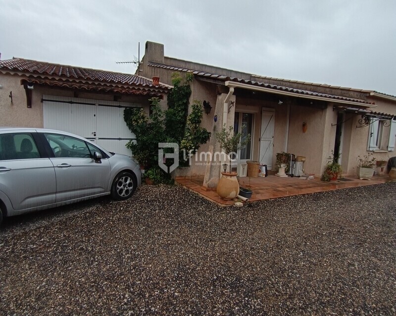 Maison et terrain - 1743165351278