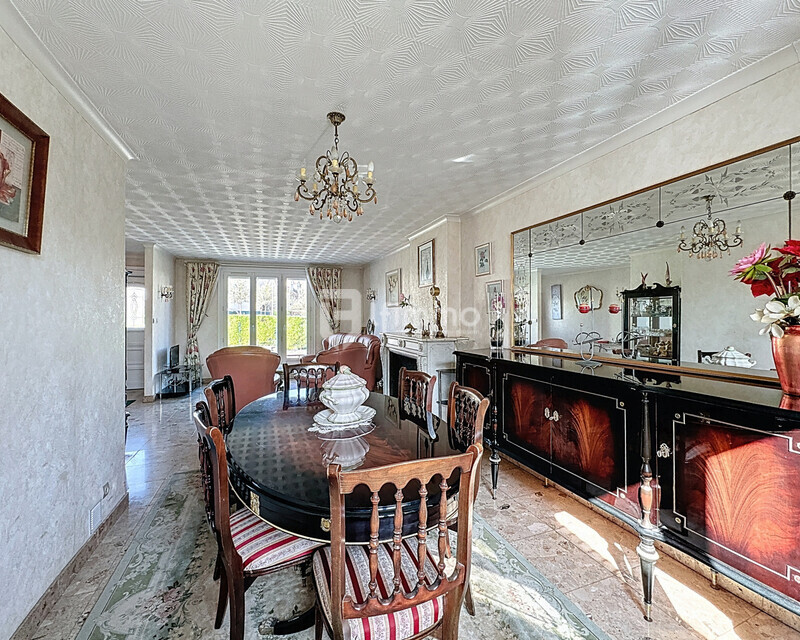 Maison familiale  de plain pied à Maurepas (78310) - M double séjour