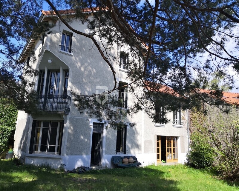 Propriété de plaisance proche lac Aydat - Img 20250429 162321