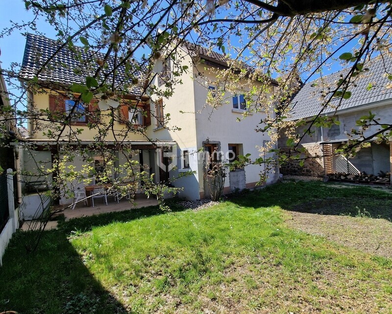 Charme, volume et authenticité pour cette maison alsacienne - 02