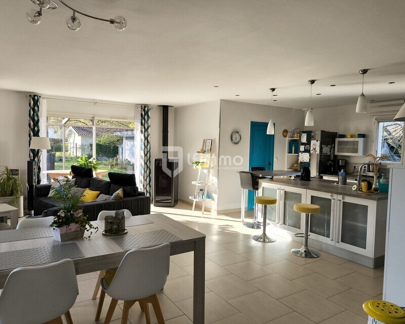 Maison de 120 M2 sur une parcelle de 1582 m2 400 000€ FAI - Img 20250331 182947