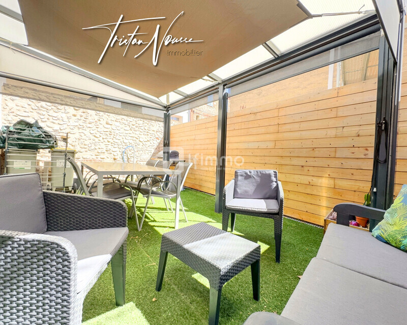 Maison de village de 114 m2 avec 4 chambres - 2 salles d'eau/bain - 5