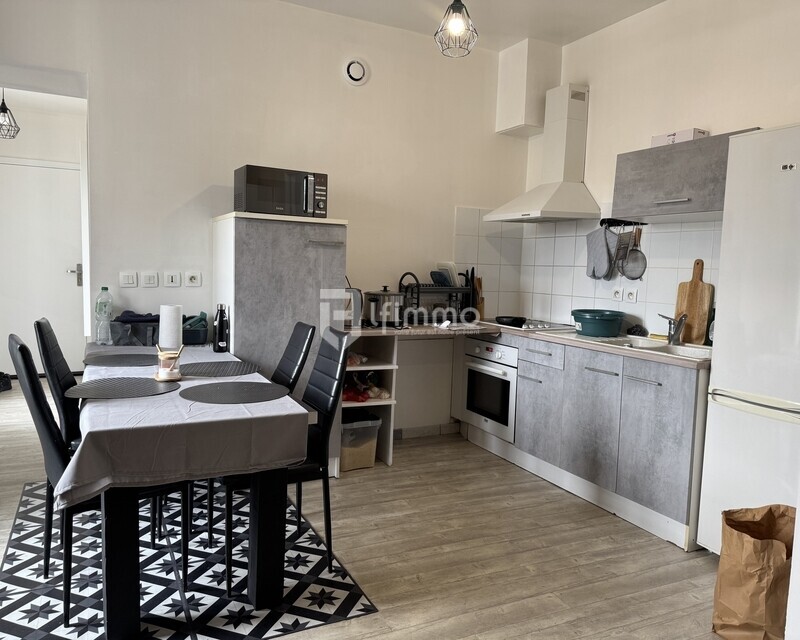 a vendre à Meaux T2 d'une surface habitable de 40m² - Img 0905