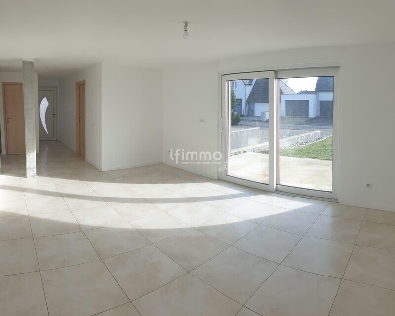 Maison de charme à vendre à Heiteren - Img-20250523-wa0019