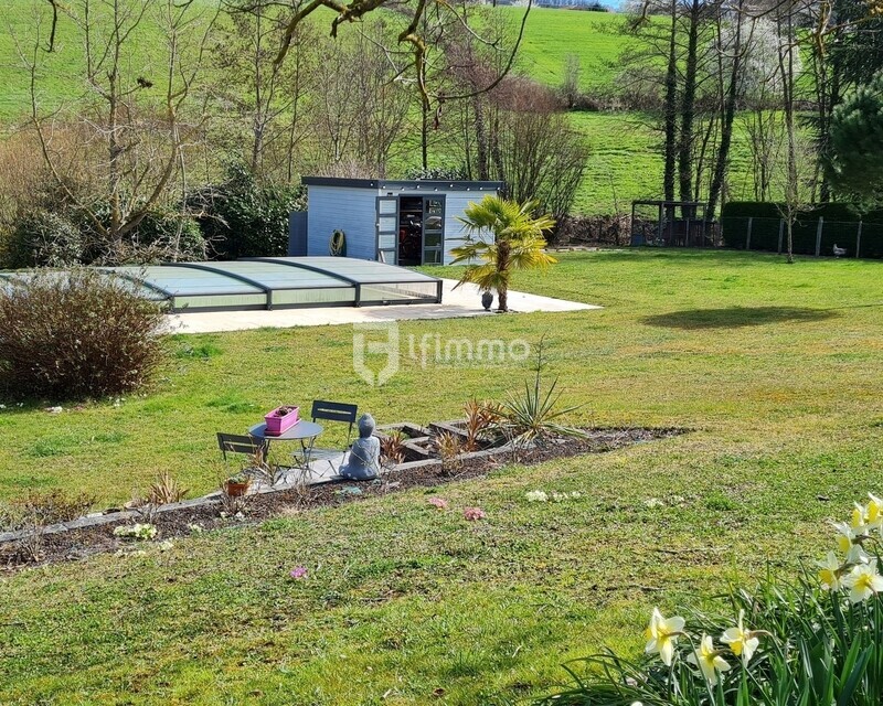 Superbe villa 180 m² jardin + piscine +garage double 3/4 ch - 20250320 113607