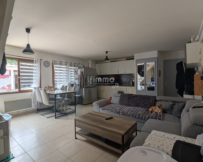 Idéal investisseur Maison divisible en deux logements  - Pxl 20250605 120205809.mp