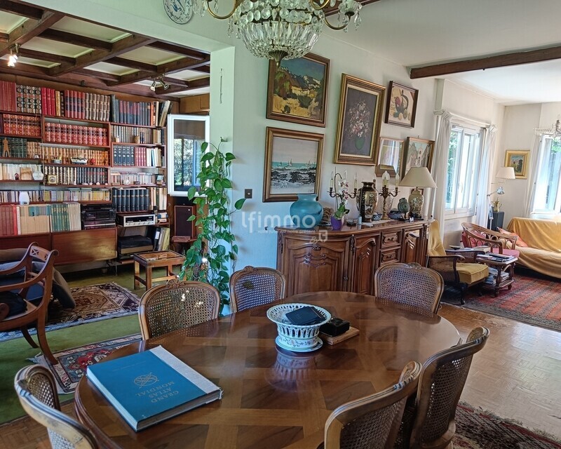 Exclusivité - Villa avec cadre exceptionnel - 13009 Marseille - Img20250425150159