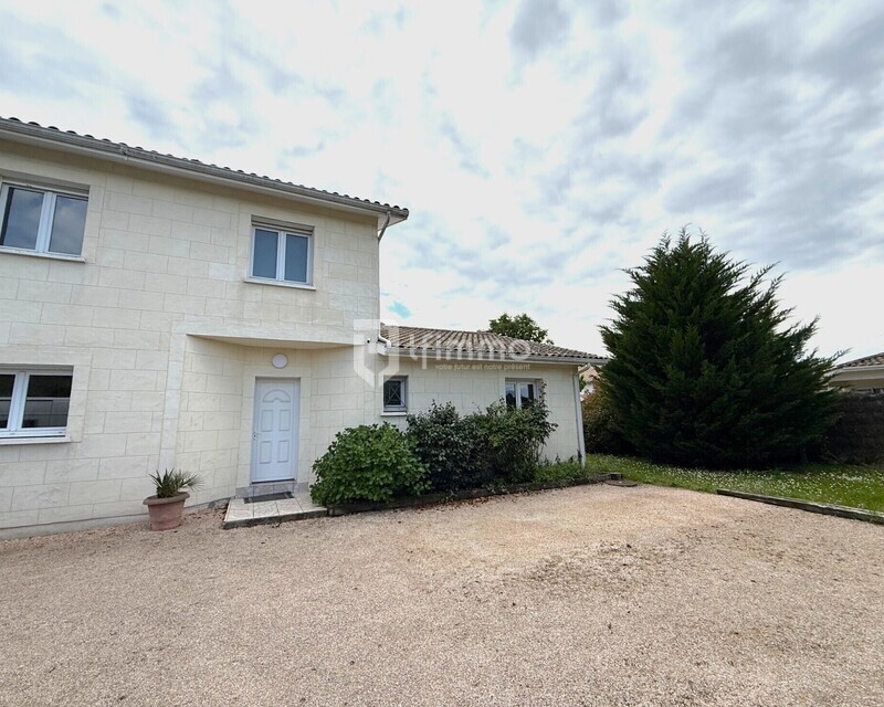 Maison récente, 170m2, 4 chambres - Facade 2