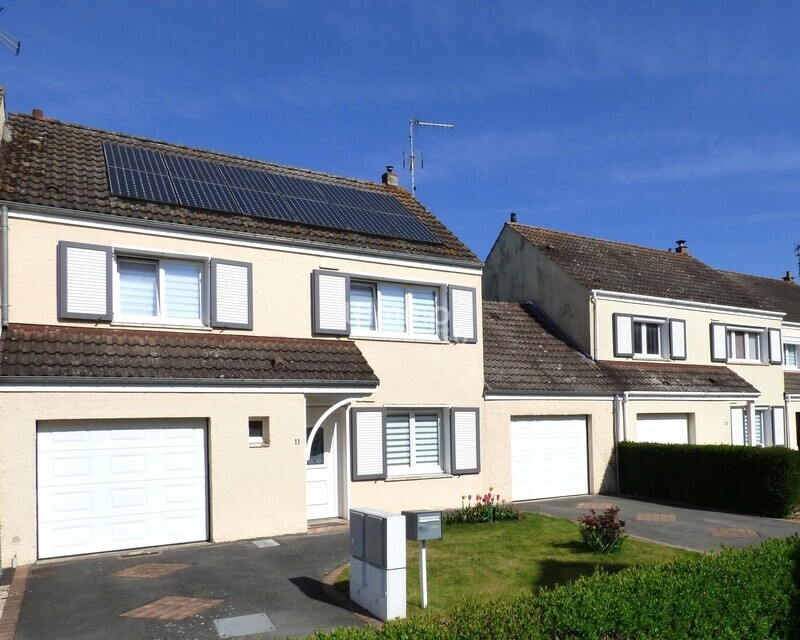 62000 Dainville - Maison 4 chambres - 101 m² - 2 garages - P1120931