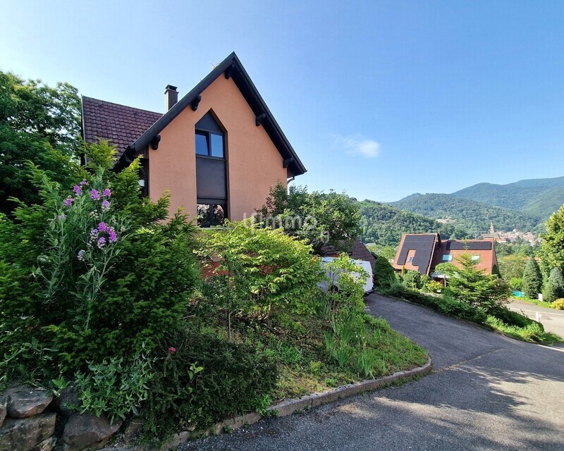 Villa d'architecte avec vue dominante – À réinventer selon vos envies - 000