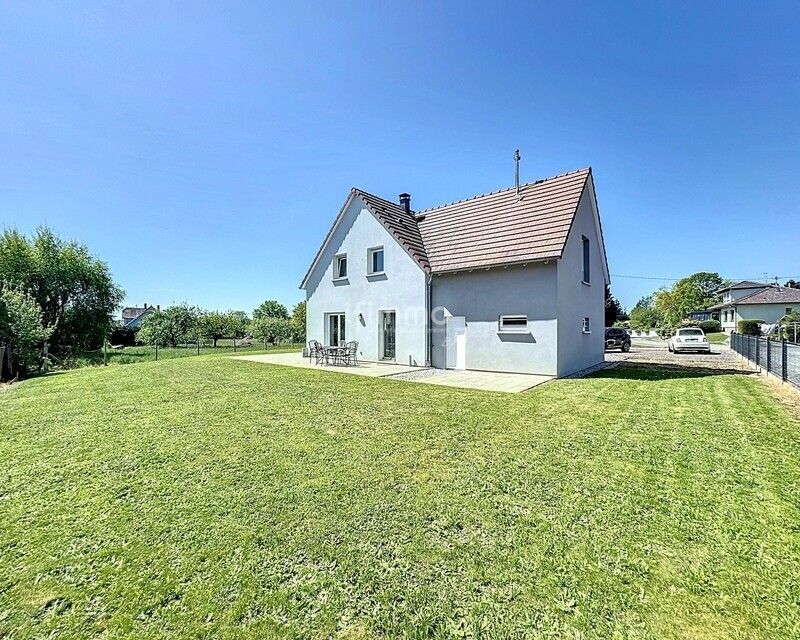 Maison lumineuse sur 10 ares au calme – Un cadre idyllique - Maison-fischer 00002