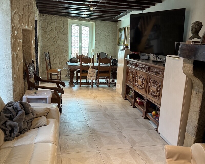 maison atypique t4 en vente à villeneuve sous dammartin - Img 1064