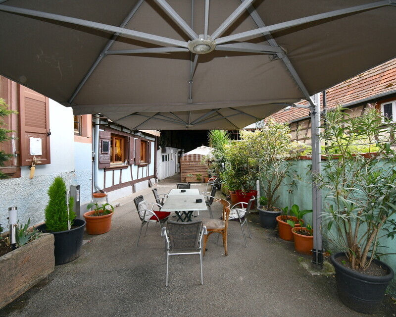 Fonds de restaurant à Hoerdt - Cour