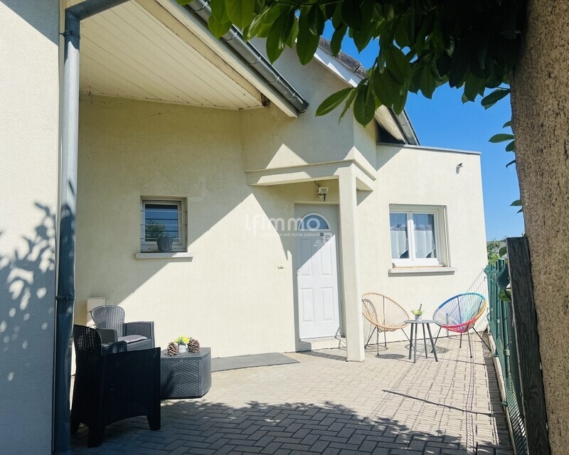 Maison accolée - Img 1748  1 