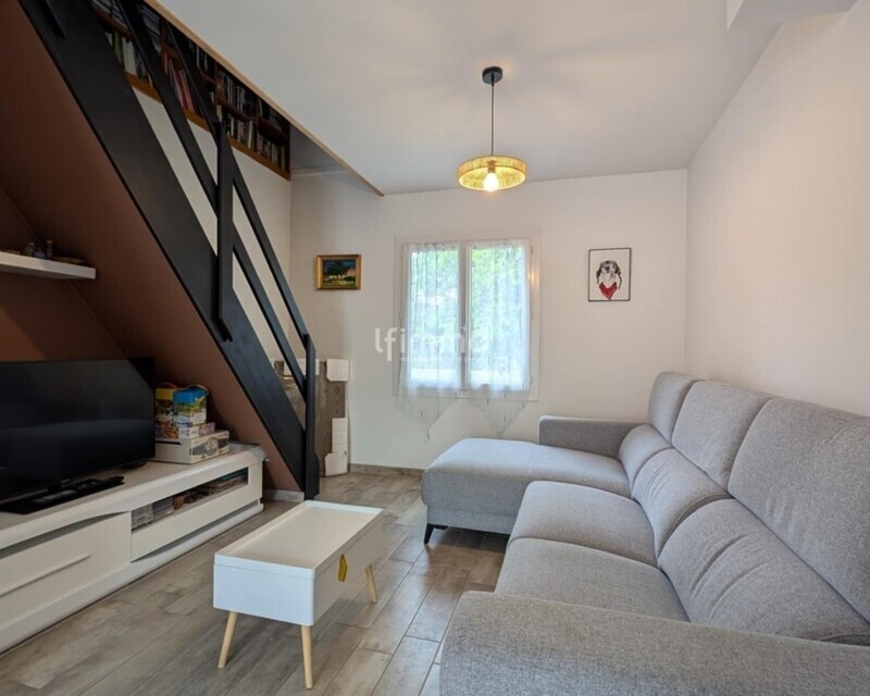 maison avec jardin et garage  - Unknown-131