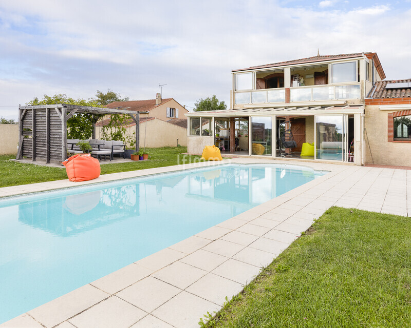 Villa familiale T6 avec piscine  - Maison-cornebarrieu-hd-14