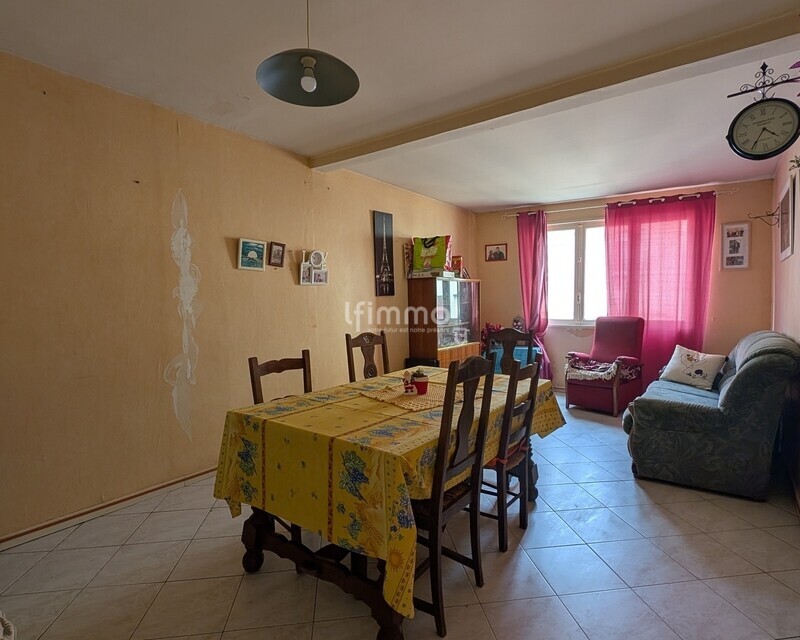 Maison de ville à rénover au cœur de Limoux - Pxl 20250605 080151553.mp