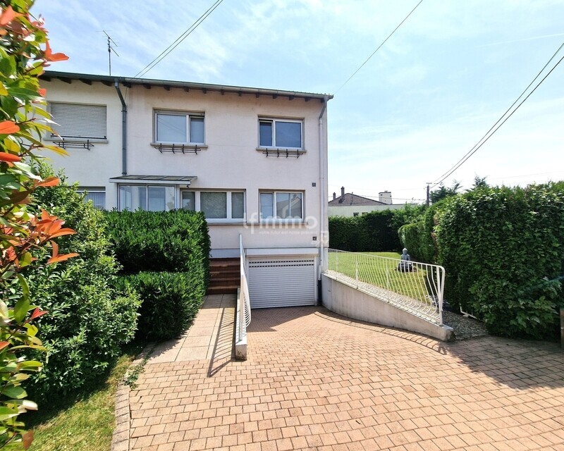 Charmante maison dans un quartier paisible - 000
