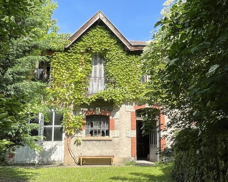 Propriété 350 m² + une dépendance, à voir rapidement  - Img 8756