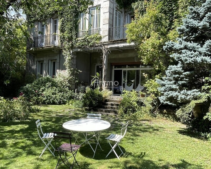 435 m² pour Coworquie  étudiante ou intergénérationnelle - Img 9671