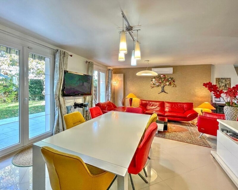 Maison de 6 pièces - 4 chambres - jardin  - 44ad4c28-00d9-4169-ada6-42cadf629fc5