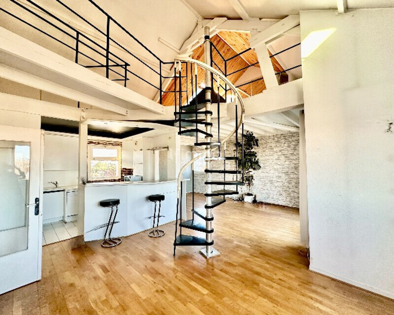 Livry-Gargan- Quartier Paul Bert- Appartement 5P/3CH-112m2-Box-Balcon - Salon salle À manger..